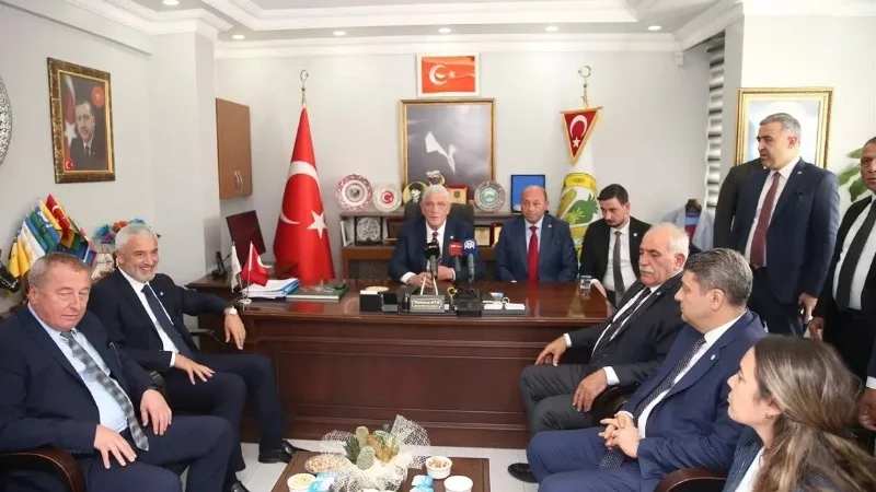 İstanbul Beyoğlu'nda bir iş yerinde patlama meydana geldi.